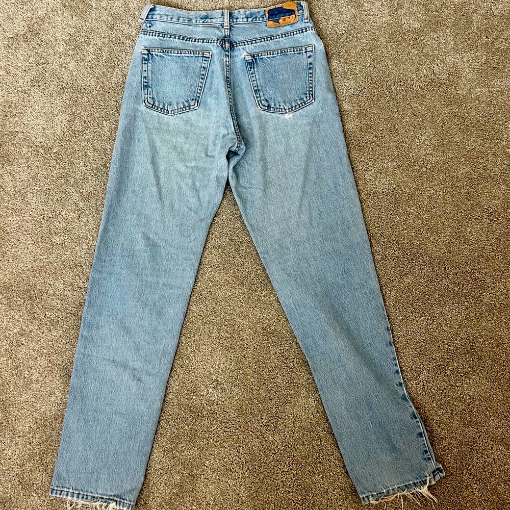 GAP Light Wash Denim Jeans Woman’s Size 6 - Picture 3 of 7